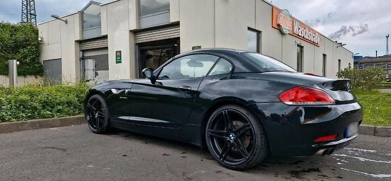Gebraucht BMW Z4 204 PS (150 kW) 2010 Schwarz Cabrio