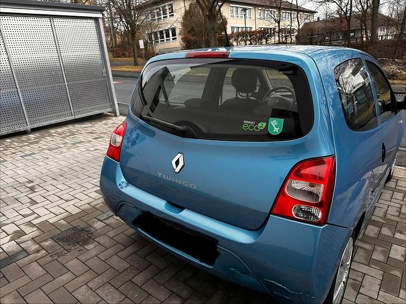 Gebraucht Renault Twingo 74 PS (54 kW) 2011 Blau Kleinwagen