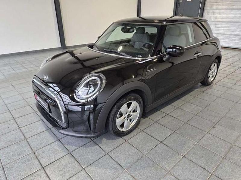 Gebraucht Mini ONE Classic 75 PS (55 kW) 2022 Schwarz Kleinwagen