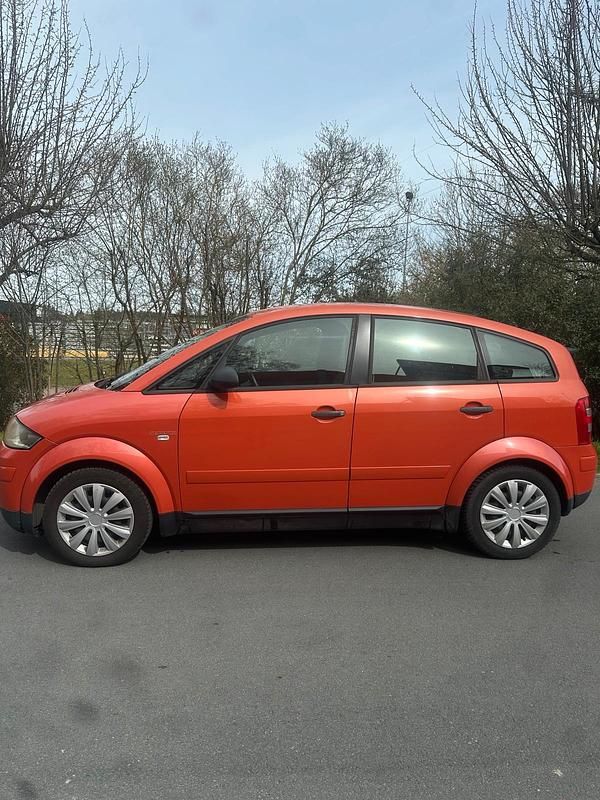 Usata Audi A2 74 CV (54 kW) 2001 Arancione Utilitaria