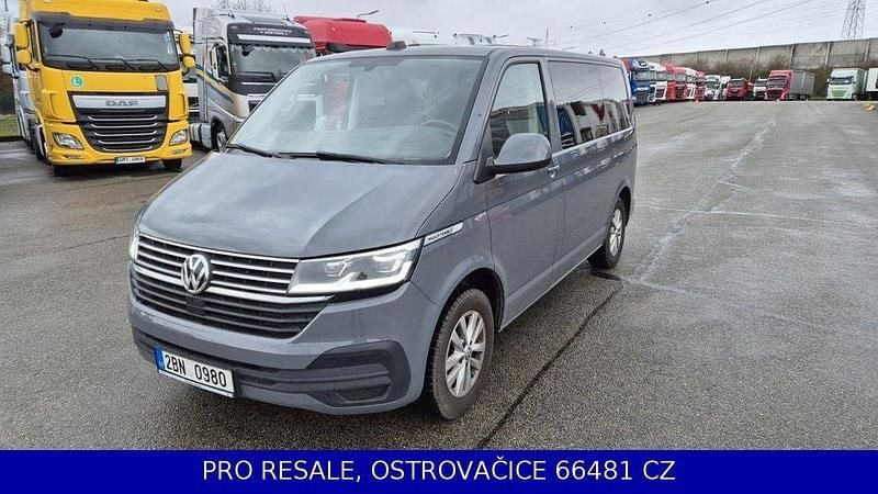 Second-hand VW Multivan 150 CP (110 kW) 2021 Gri Monovolum