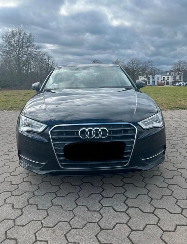 Gebraucht Audi A3 Sportback 150 PS (110 kW) 2014 Schwarz Kleinwagen