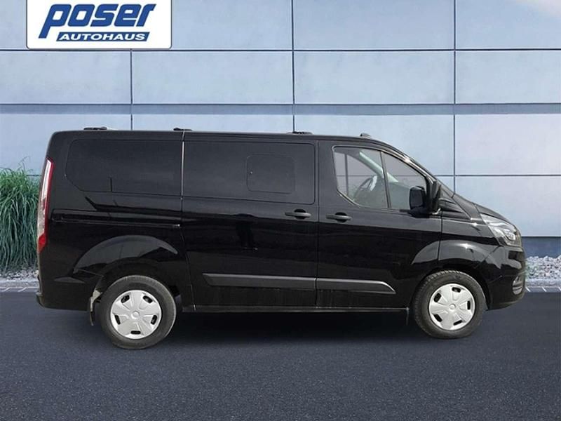 Gebraucht Ford Transit Custom Trend 131 PS (96 kW) 2021 Agate black Kombi