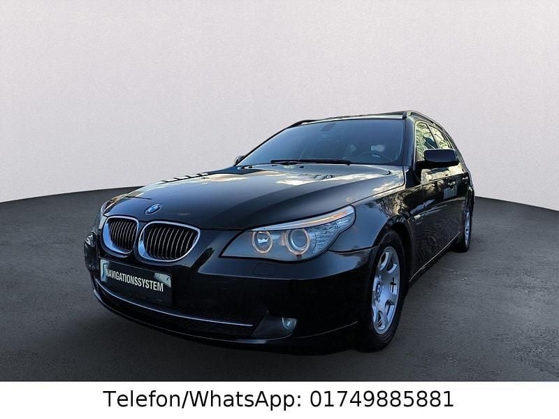 Gebraucht BMW 523 190 PS (139 kW) 2008 Black sapphire metallic Kombi