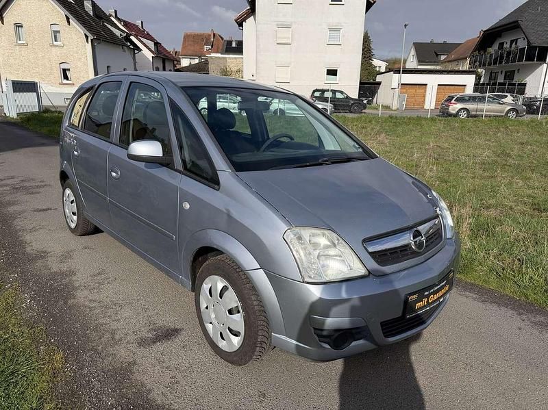 Gebraucht Opel Meriva Edition 105 PS (77 kW) 2009 Lichtsilber metallic Van / Kleinbus