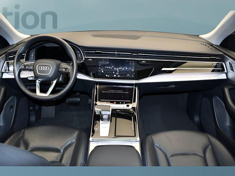 Gebraucht Audi Q8 340 PS (250 kW) 2022 Schwarz SUV