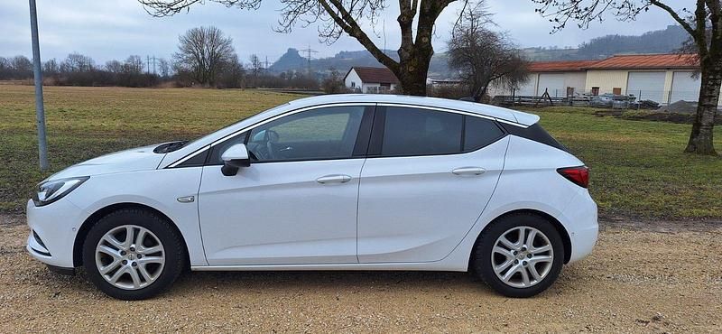 Gebraucht Opel Astra Innovation 150 PS (110 kW) 2019 Weiß Limousine