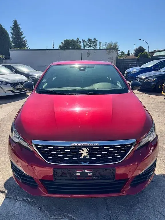Gebraucht Peugeot 308 GT-line 131 PS (96 kW) 2020 Rot Limousine
