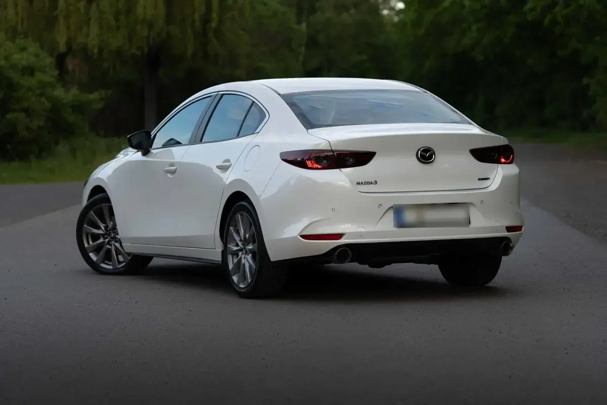 Gebraucht Mazda 3 Selection 150 PS (110 kW) 2021 Weiß Limousine