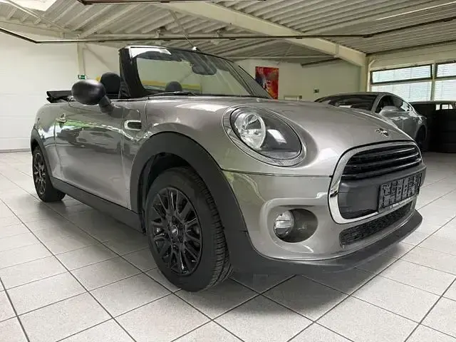 Gebraucht Mini One Cabriolet 102 PS (75 kW) 2019 Silber Cabrio