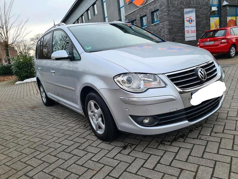 Gebraucht VW Touran 109 PS (80 kW) 2009 Grau Van / Kleinbus