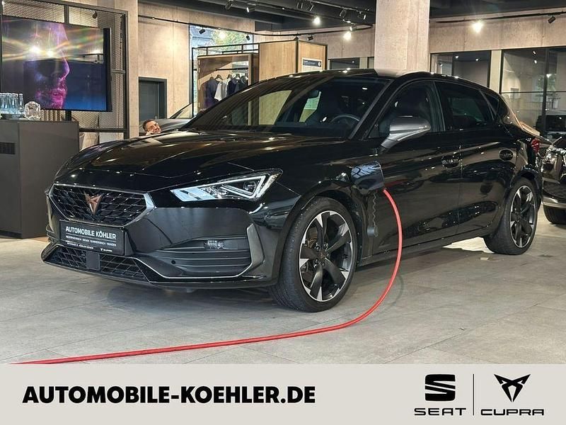Mitternachtsschwarz Gebraucht 2022 Cupra Leon Limousine | 23.990 € (Guter Preis) - Bild 1/4