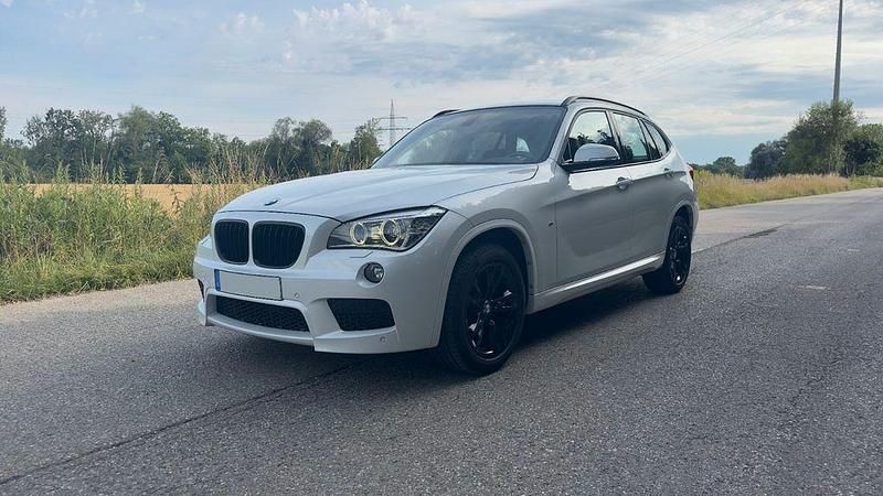 Weiß Gebraucht 2015 BMW X1 M Sport SUV | 19.980 € (Fairer Preis) - Bild 1/4