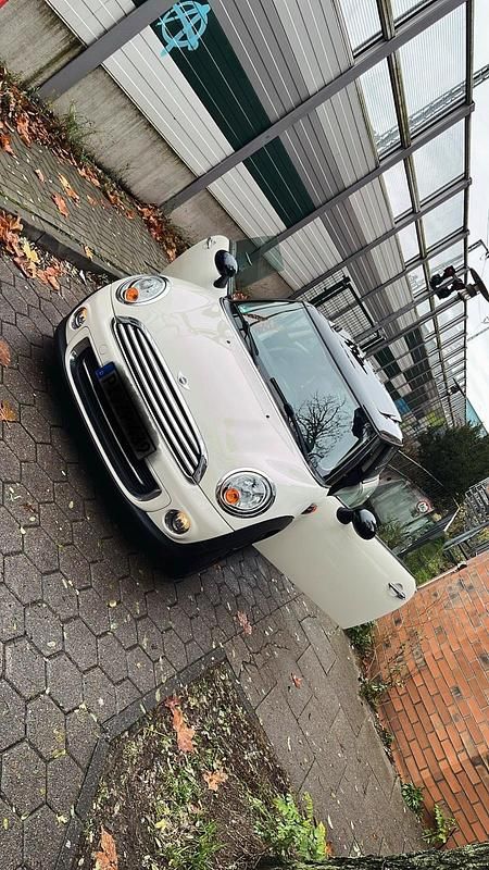 Weiß Gebraucht 2011 Mini Cooper Coupé Coupé | 5.200 € (Guter Preis) - Bild 1/4