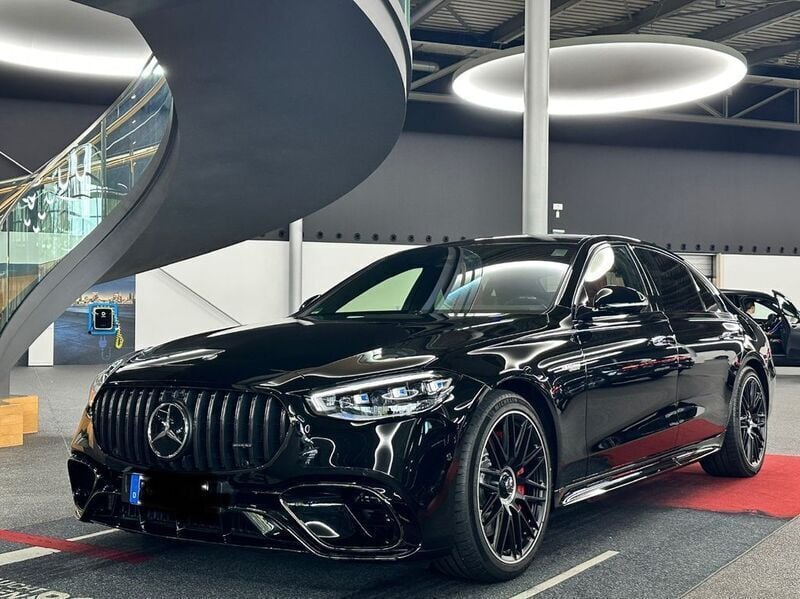 Schwarz Gebraucht 2024 Mercedes S63 AMG AMG Limousine | 189.850 € (Teuer) - Bild 1/4