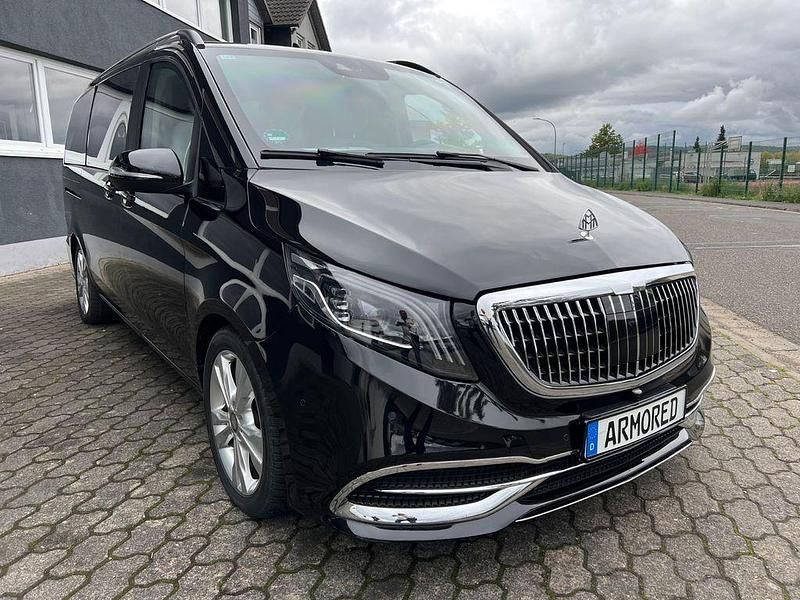 Gebraucht Mercedes V250 190 PS (139 kW) 2015 Schwarz Van / Kleinbus