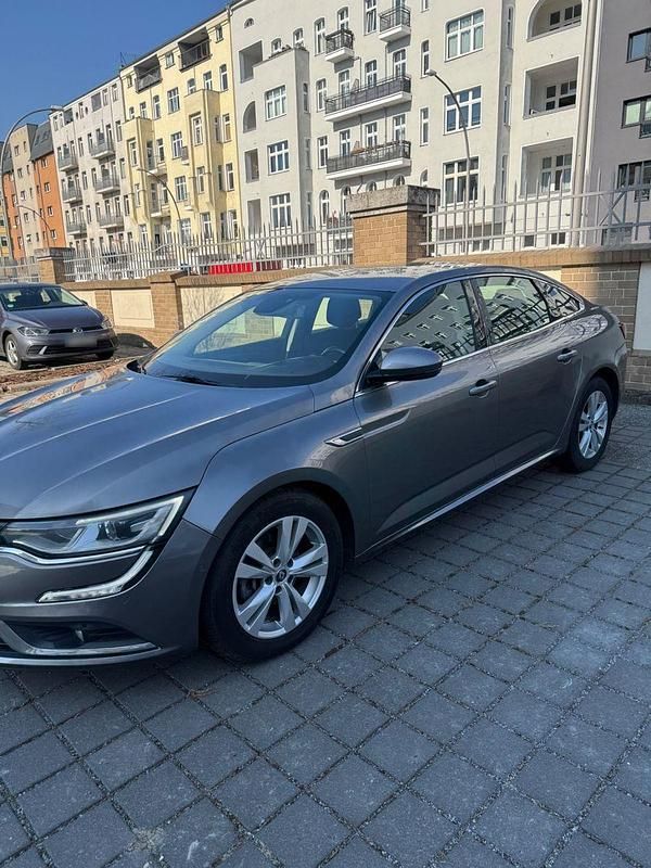 Second-hand Renault Talisman 131 CP (96 kW) 2017 Argintiu Berlinǎ