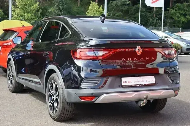 Gebraucht Renault Arkana Intens 140 PS (102 kW) 2021 Schwarz SUV