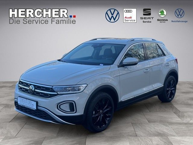 Grün Gebraucht 2022 VW T-Roc Style SUV | 20.990 € (Fairer Preis) - Bild 1/4
