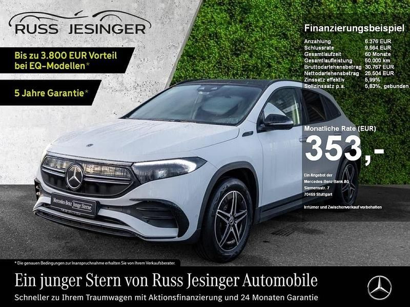 Weiß Gebraucht 2022 Mercedes EQA250 AMG line SUV | 30.880 € (Fairer Preis) - Bild 1/2