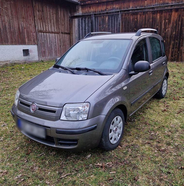 Gebraucht Fiat Panda 69 PS (50 kW) 2011 Grau Kleinwagen