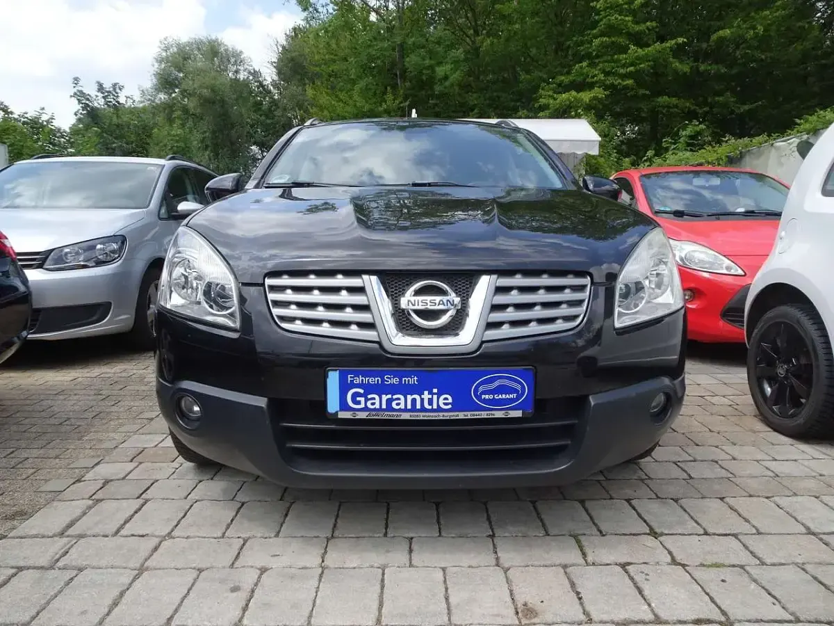 Gebraucht Nissan Qashqai Visia 141 PS (103 kW) 2009 Metalic SUV