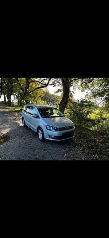 Gebraucht VW Sharan Highline 184 PS (135 kW) 2017 Silber Van / Kleinbus