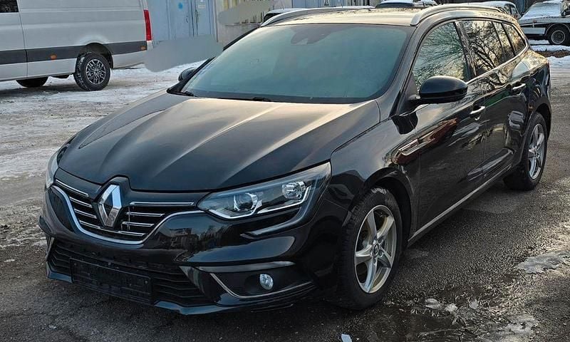 Gebraucht Renault Mégane IV 132 PS (97 kW) 2017 Schwarz Limousine