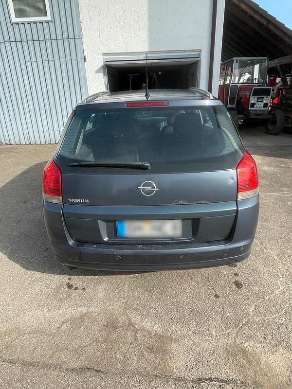 Gebraucht Opel Signum 140 PS (102 kW) 2005 Blau Kleinwagen