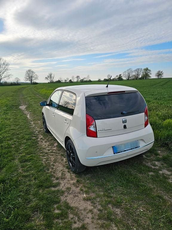 Second-hand Seat Mii 75 CP (55 kW) 2015 Bej Hatchback