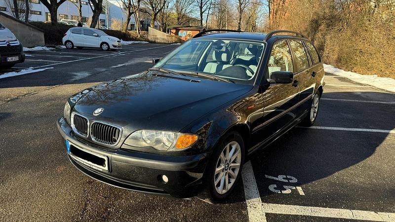 Gebraucht BMW 318 143 PS (105 kW) 2005 Schwarz Kombi