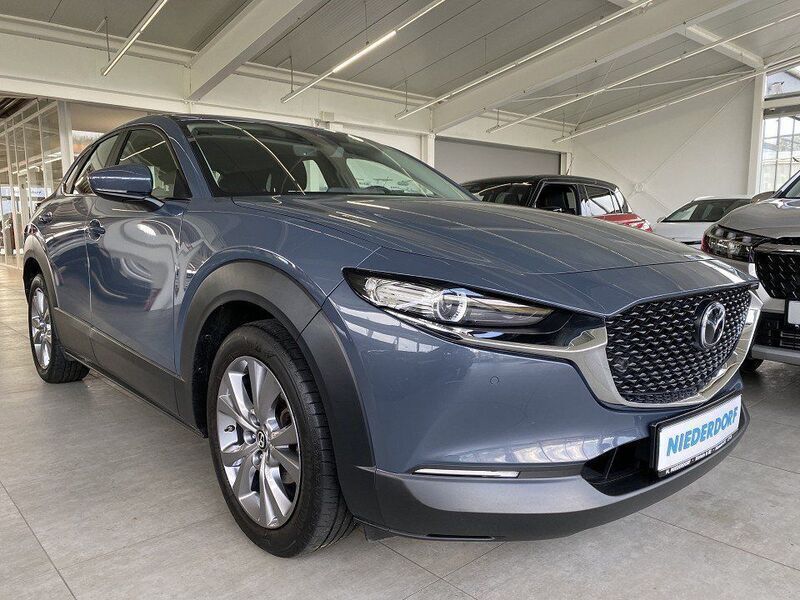 Polymetal grau Gebraucht 2021 Mazda CX-30 Selection SUV | 22.500 € (Fairer Preis) - Bild 1/4