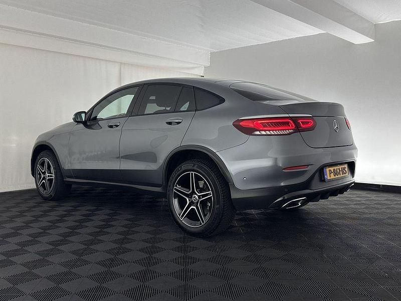 Gebraucht Mercedes GLC300e Business 194 PS (142 kW) 2022 Grau Coupé