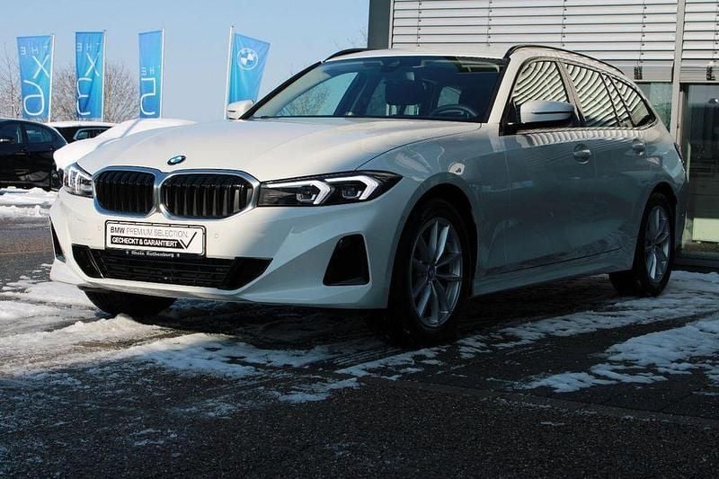 Gebraucht BMW 318 156 PS (114 kW) 2025 Weiß Kombi