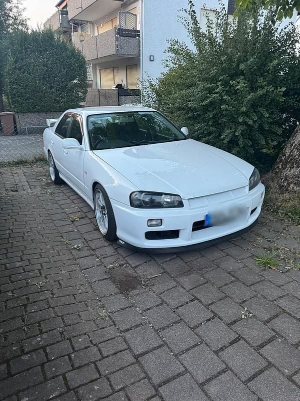 Weiß Gebraucht 1998 Nissan Skyline Coupé | 27.500 € - Bild 1/4