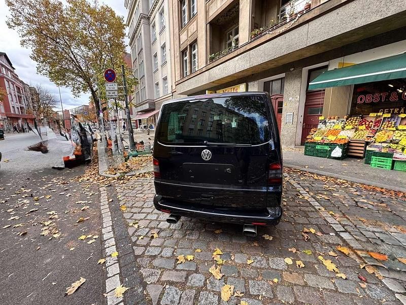 Gebraucht VW Multivan Highline 174 PS (127 kW) 2005 Schwarz Van