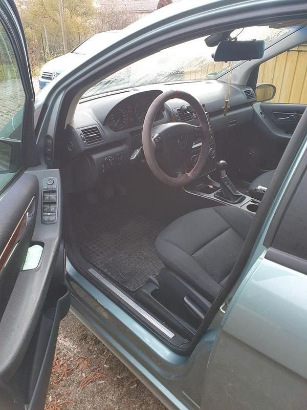 Gebraucht Mercedes A200 Elegance 140 PS (102 kW) 2005 Grün Kleinwagen