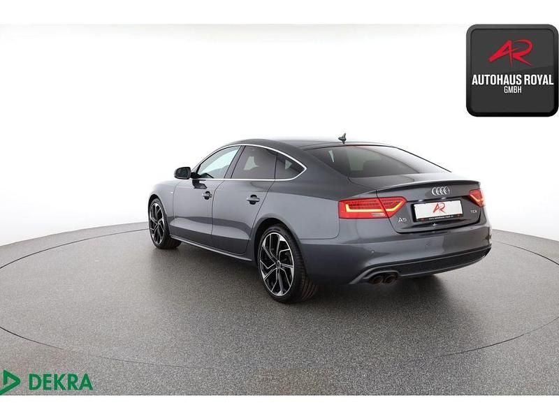 Gebraucht Audi A5 Sportback 190 PS (139 kW) 2015 Grau (metallic) Kleinwagen