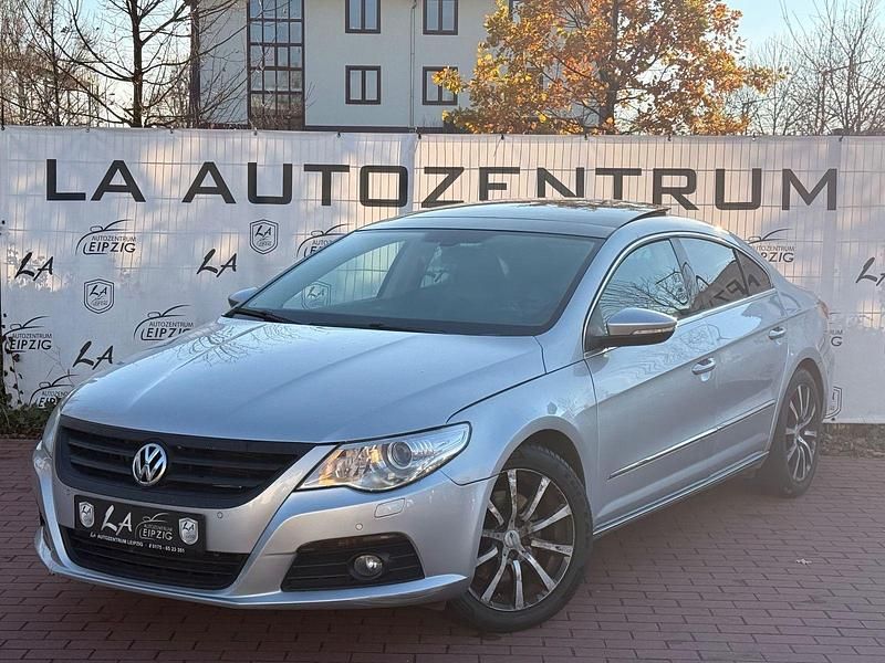 Silber Gebraucht 2009 VW Passat Basis Coupé | 4.980 € (Superpreis) - Bild 1/4