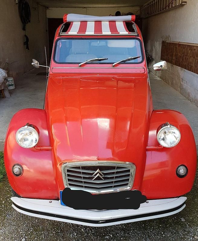 Second-hand Citroën 2CV 27 CP (19 kW) 1990 Roșu Berlinǎ