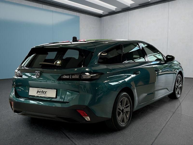 Gebraucht Peugeot 308 SW Style 136 PS (100 kW) 2025 Blau Kombi