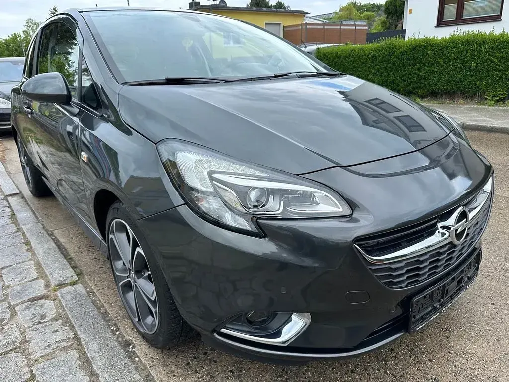 Gebraucht Opel Corsa Innovation 150 PS (110 kW) 2017 Grau Kleinwagen