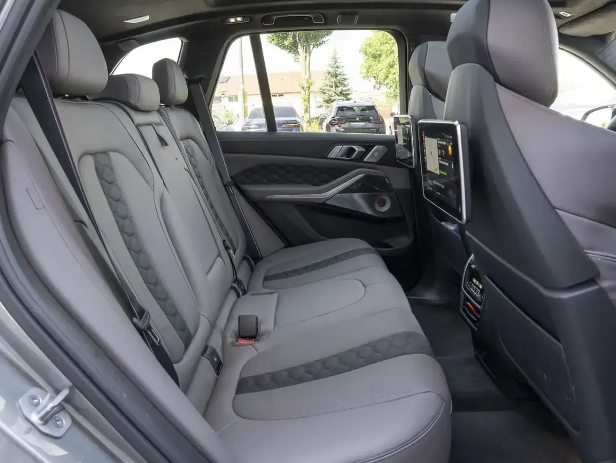 Gebraucht BMW X5 M Competition Edition 625 PS (459 kW) 2023 Donington grau metallic SUV