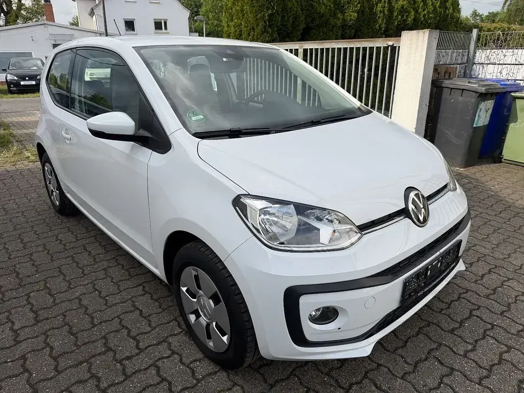 Usado VW up! 65 HP (47 kW) 2021 Branco Citadino
