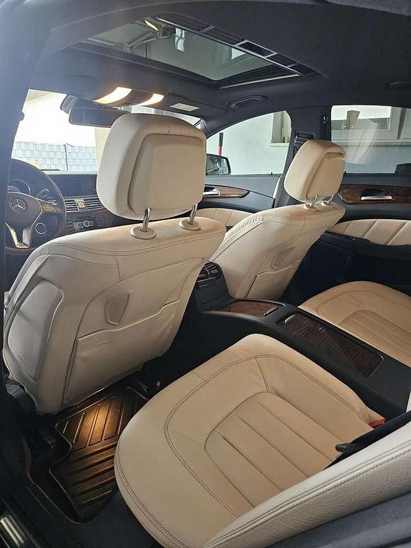 Gebraucht Mercedes CLS350 265 PS (194 kW) 2012 Schwarz Coupé
