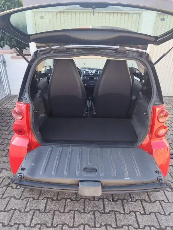 Gebraucht Smart ForTwo Coupé Pure 61 PS (44 kW) 2012 Rot Coupé