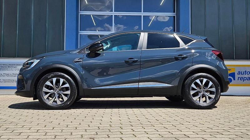 Gebraucht Renault Captur Experience 101 PS (74 kW) 2020 Blau SUV