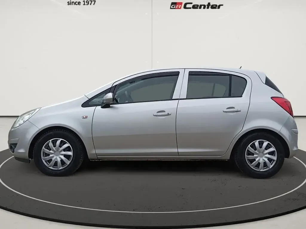 Gebraucht Opel Corsa Edition 80 PS (58 kW) 2009 Starsilber iii m2 Kleinwagen