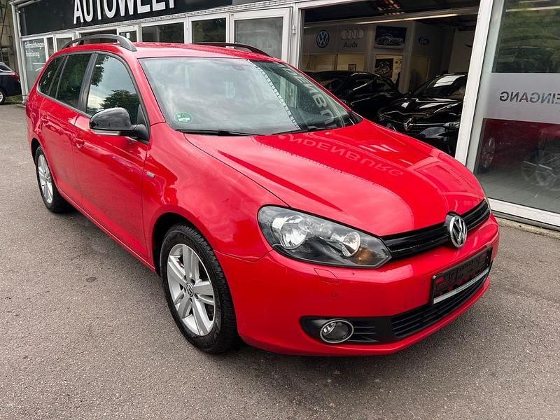 Rot Gebraucht 2013 VW Golf VI Match Kombi | 7.990 € (Fairer Preis) - Bild 1/4