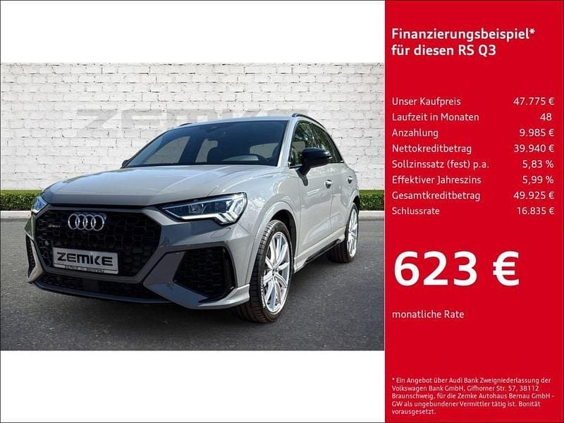 Grau Gebraucht 2021 Audi RS Q3 Advanced SUV | 47.775 € (Guter Preis) - Bild 1/4